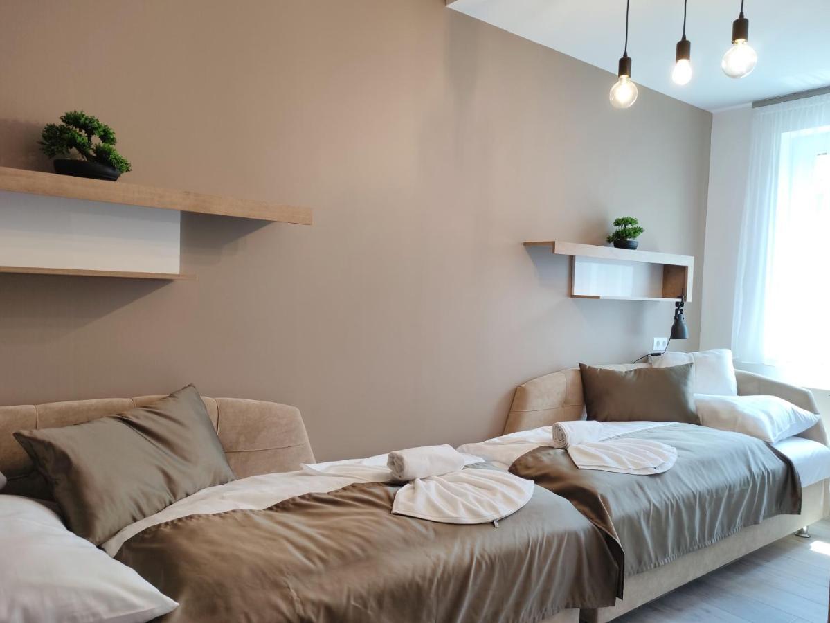 קסזטלי Royal Relax Apartman מראה חיצוני תמונה